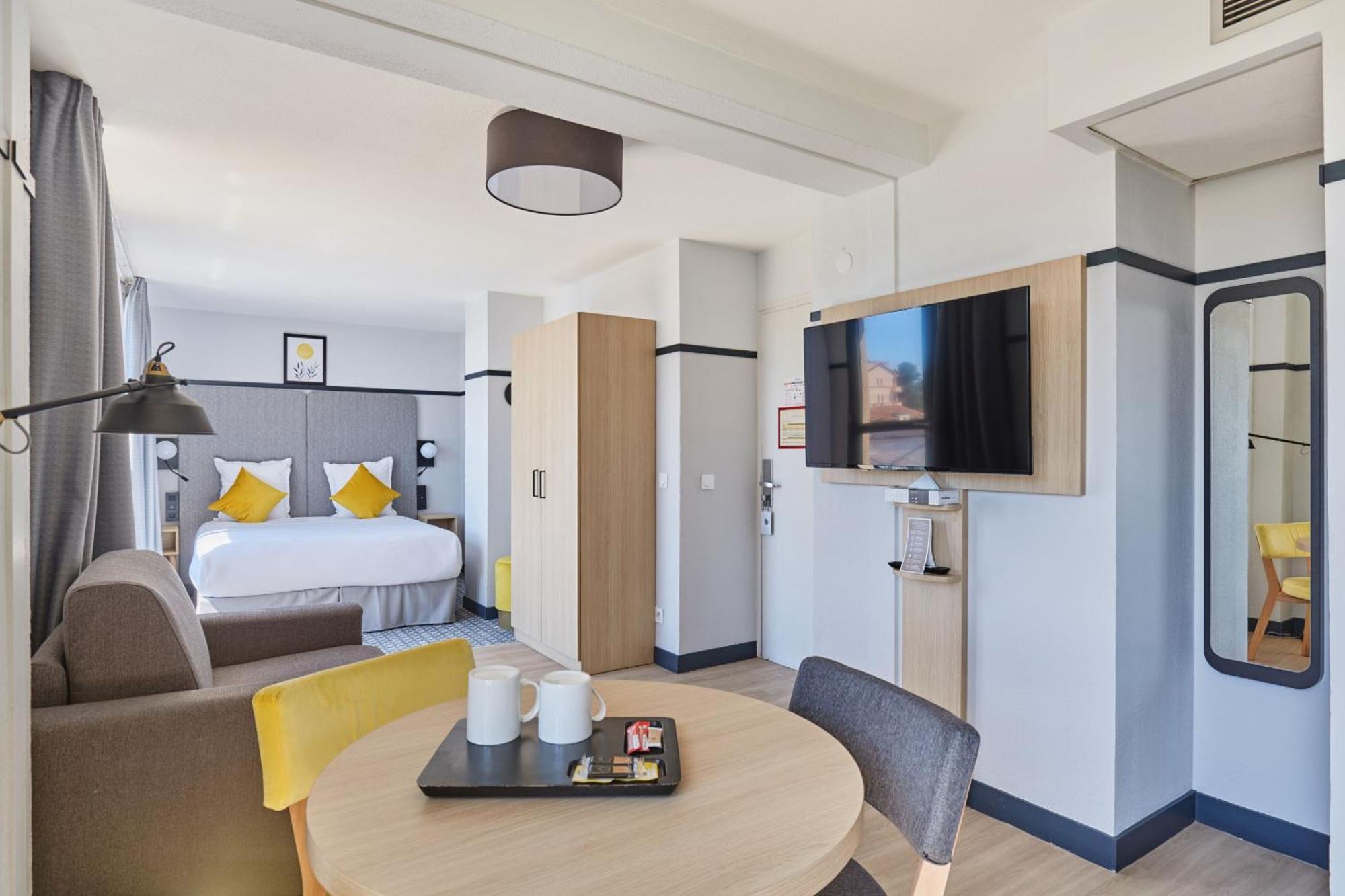 Appart Hotel Odalys City Aix En Provence Les Floridianes Aix-en-Provence Eksteriør billede