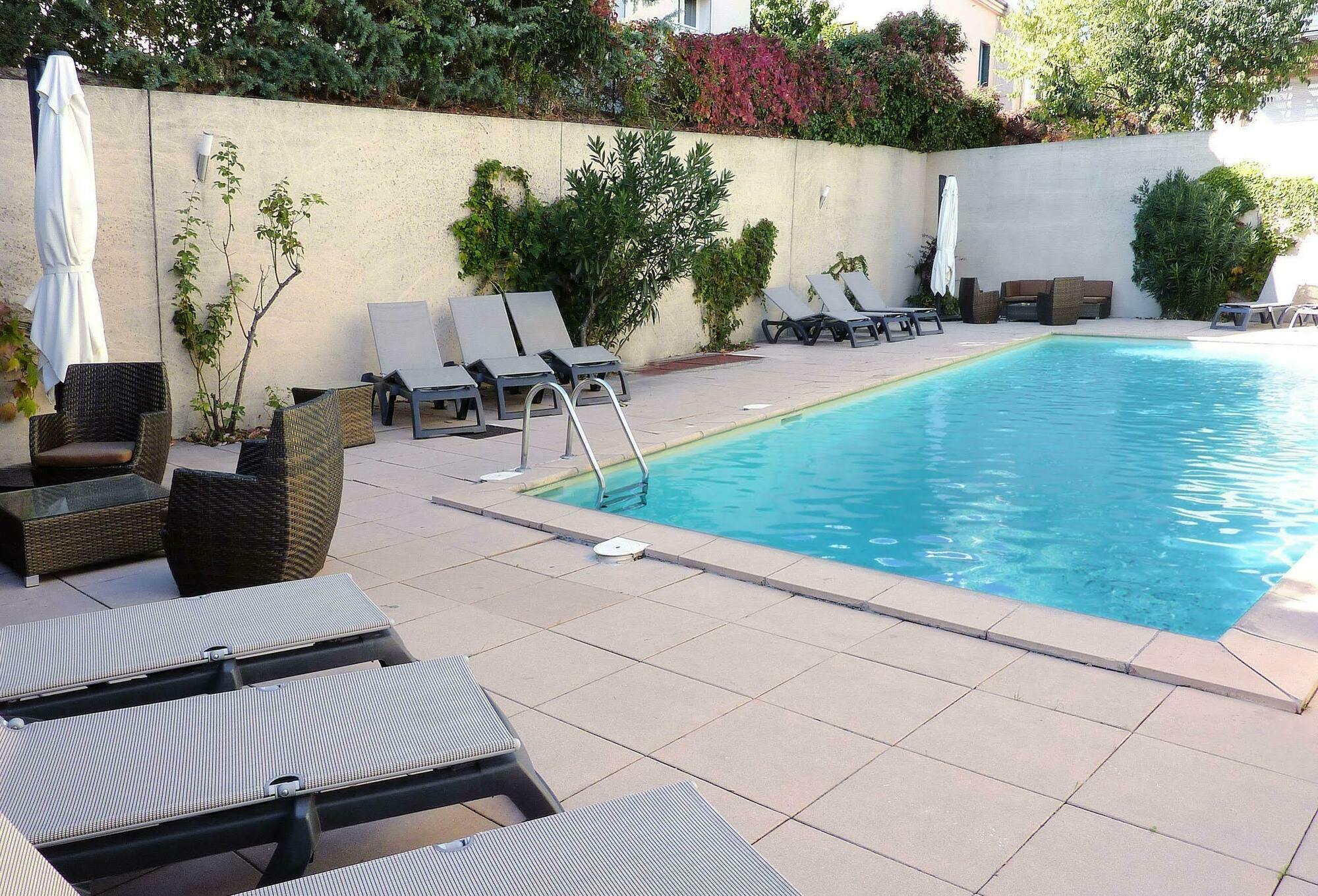 Appart Hotel Odalys City Aix En Provence Les Floridianes Aix-en-Provence Eksteriør billede